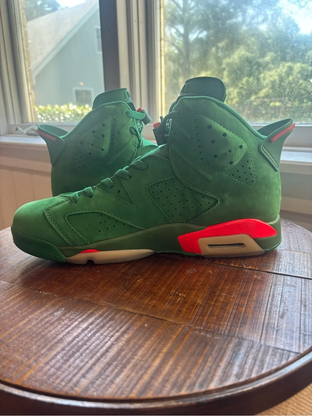 Air Jordan 6 Retro NRG - Green Suede Gatorade - Size 11 with box